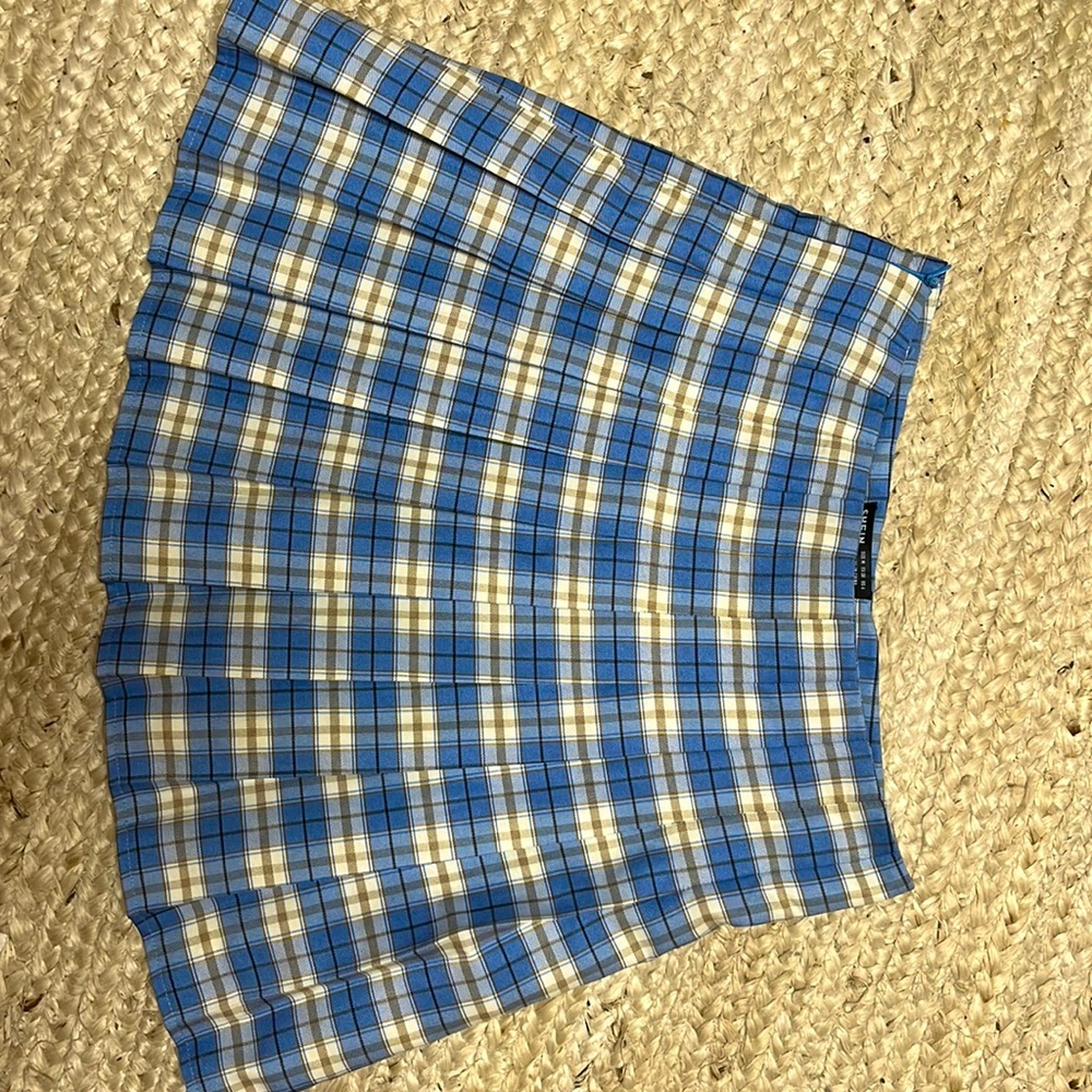 Plaid skirt